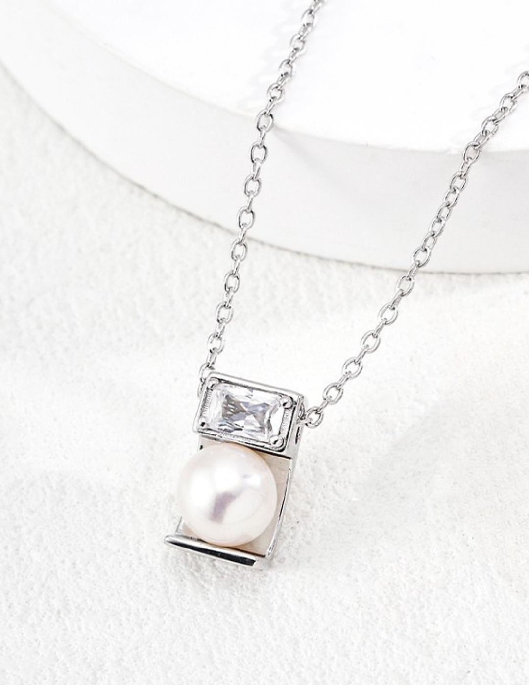925 sterling silver pendant necklace in silver