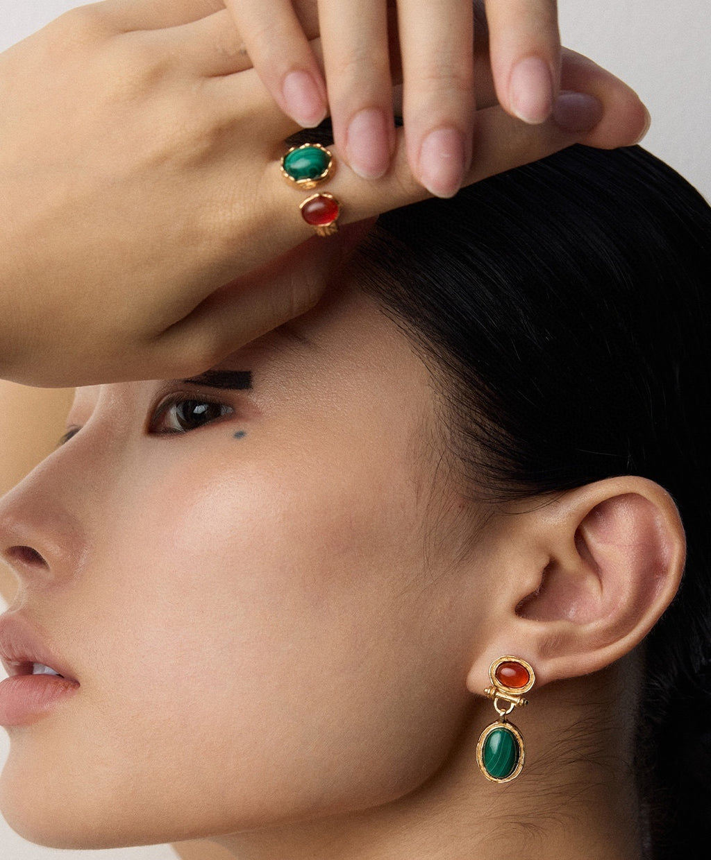925 Sterling Silver Vintage Malachite and Red Agate Earrings, product view 12