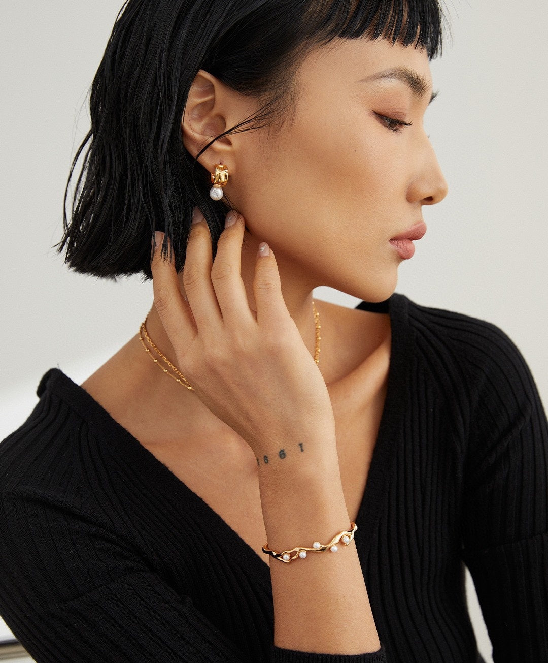 925 Sterling Silver Natural Pearl Earrings, product view 7