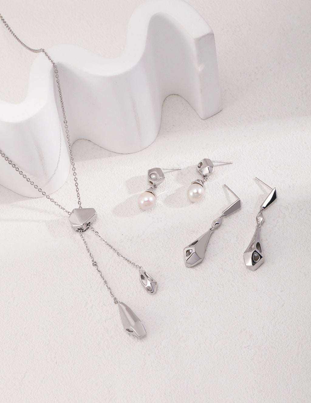 925 Sterling Silver Natural Pearl Earrings, product view 10