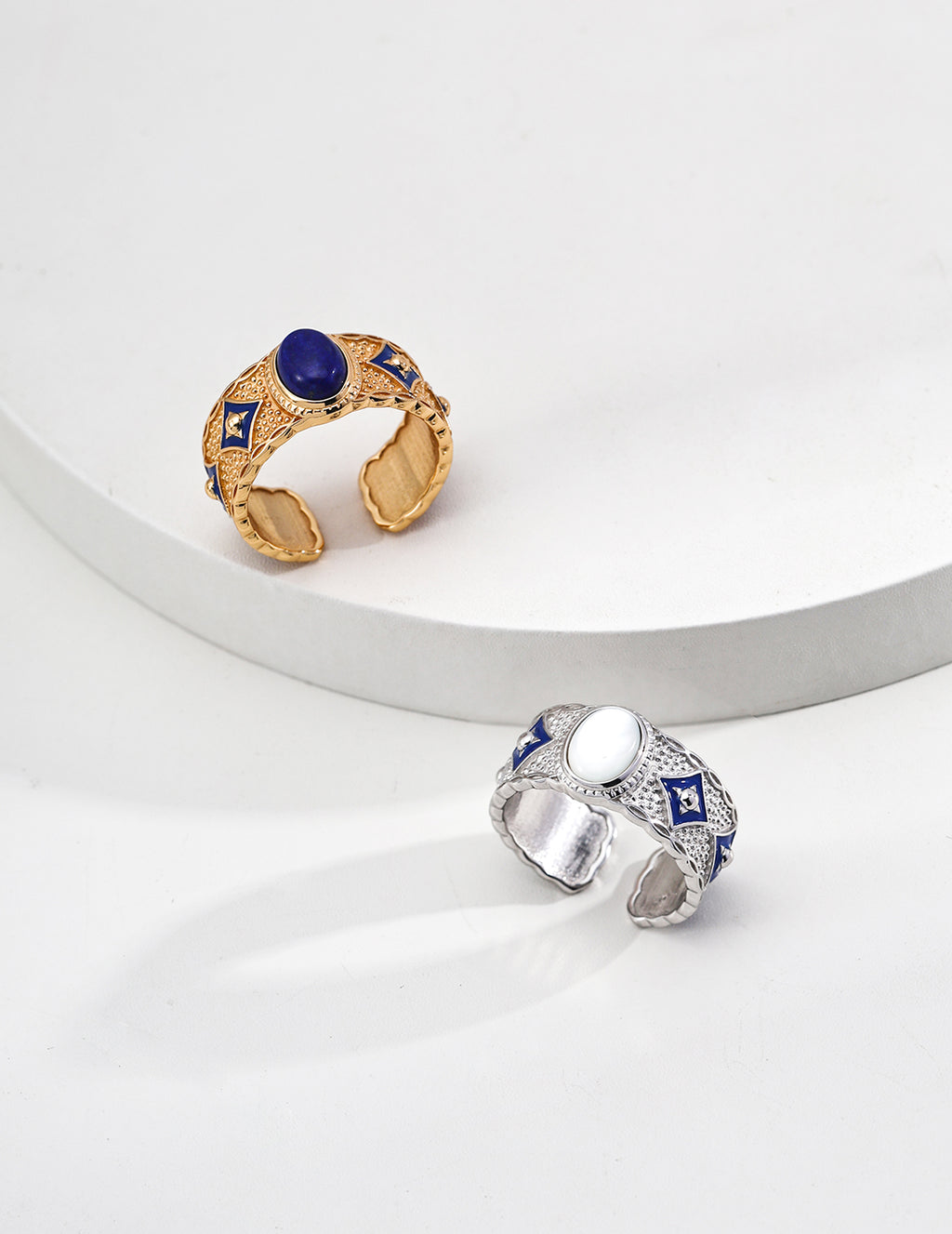 925 Sterling Silver Vintage Lapis Lazuli, Mother of Pearl and Blue Enamel Ring, product view 14