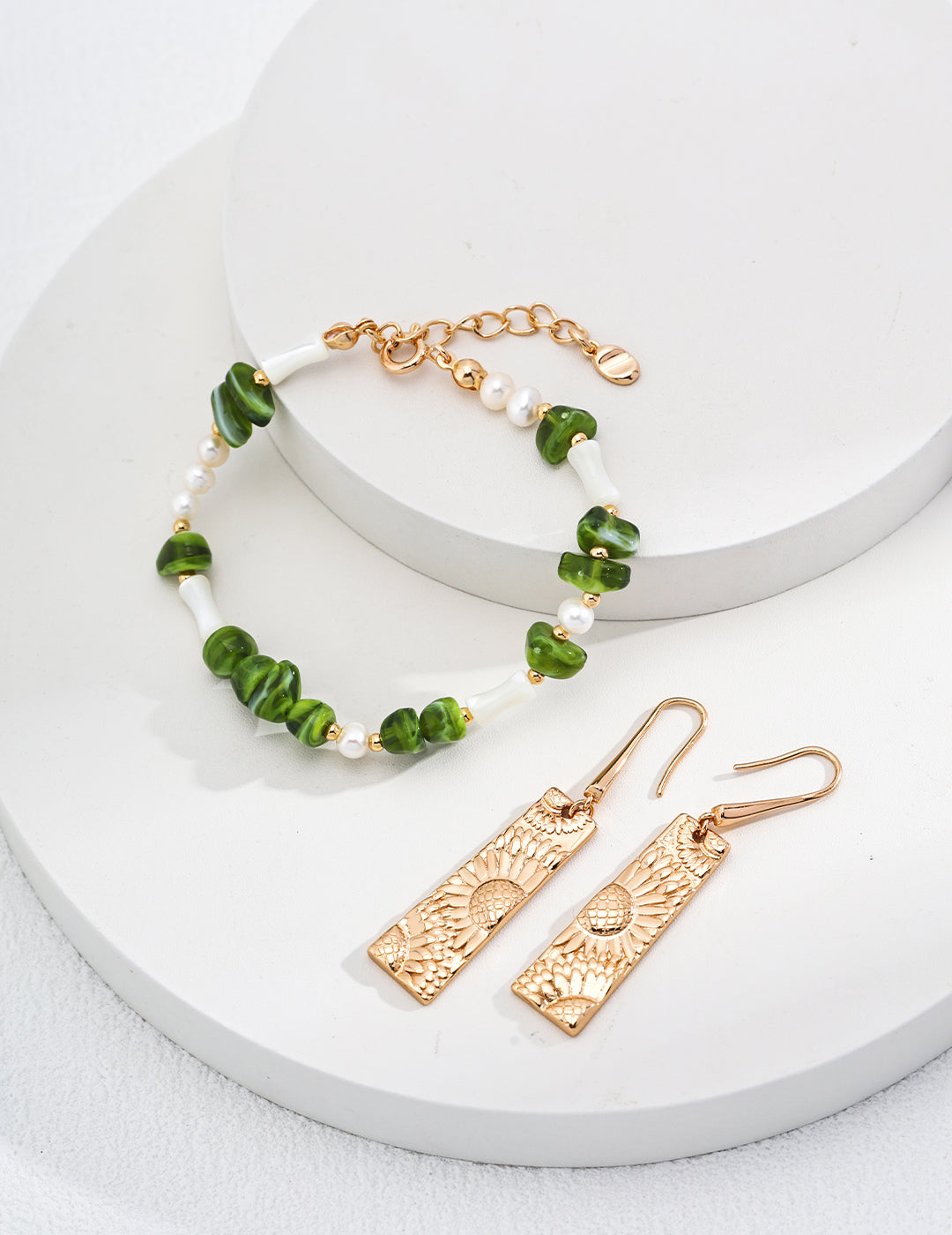 925 Sterling Silver Resin, Natural Pearl and Mother of Pearl Bracelet, product view 9