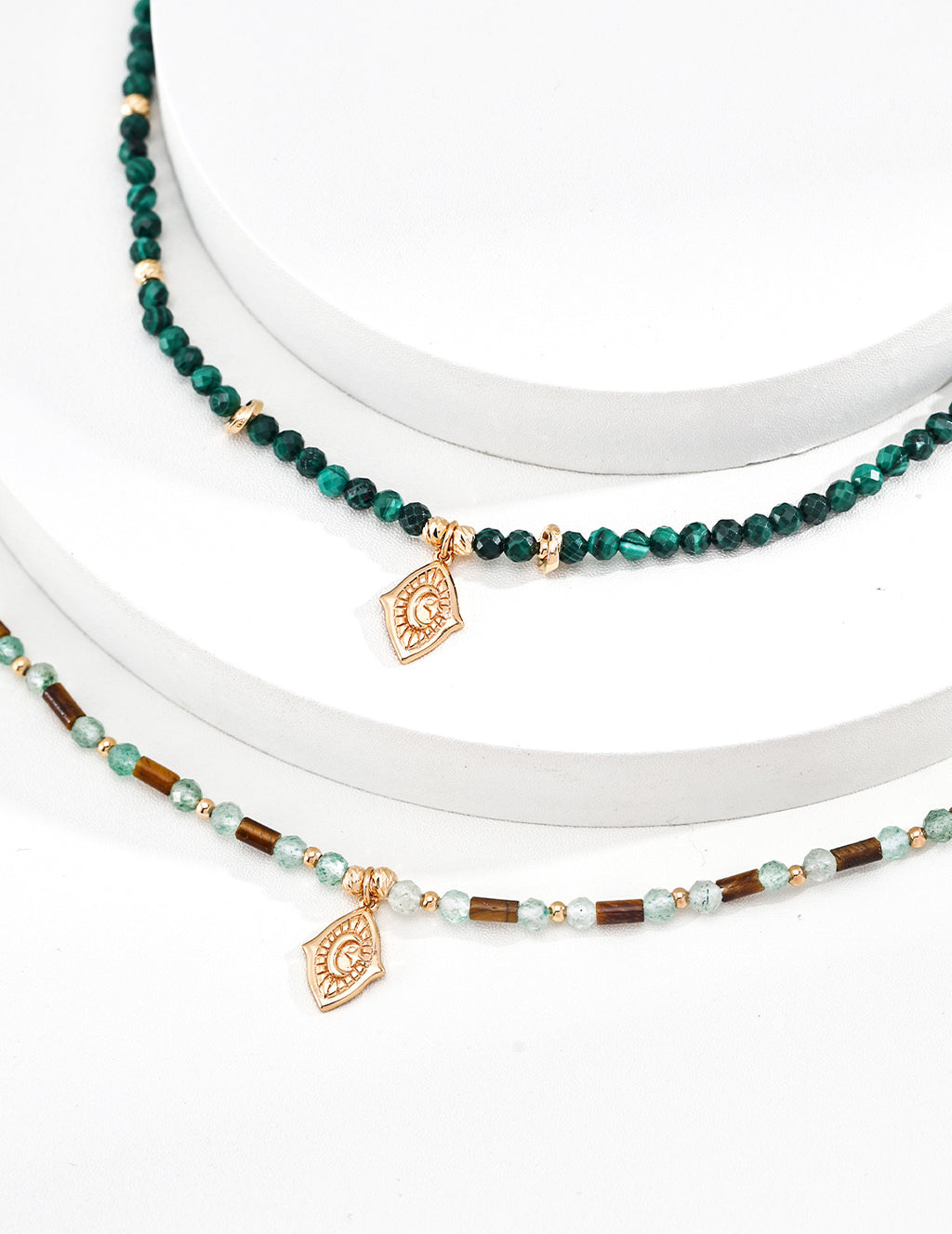925 Sterling Silver Tiger’s Eye and Green Strawberry Quartz Necklace - Vintage Gold