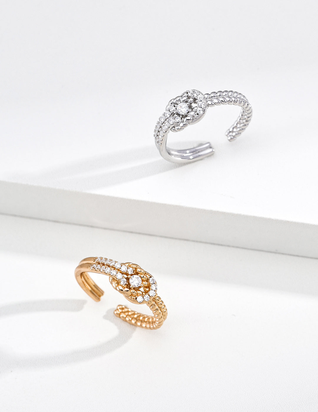 925 Sterling Silver Cubic Zirconia Ring - Vintage Gold