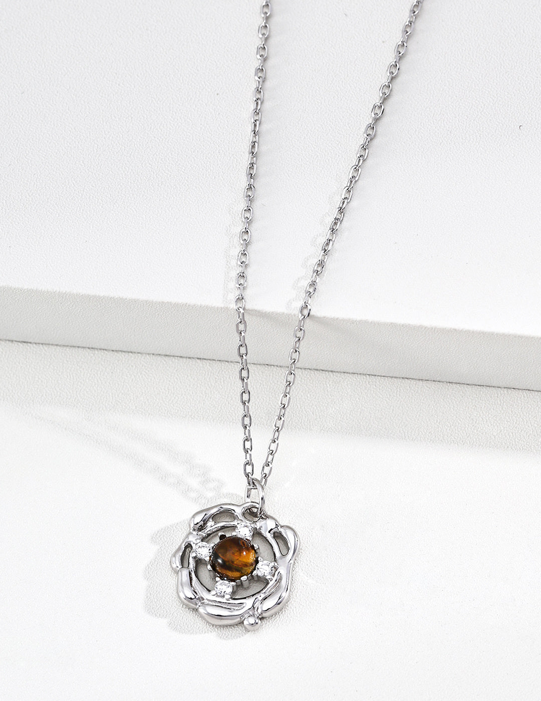 925 Sterling Silver Lapis Lazuli, Tiger’s Eye and Cubic Zirconia Necklace - Vintage Gold