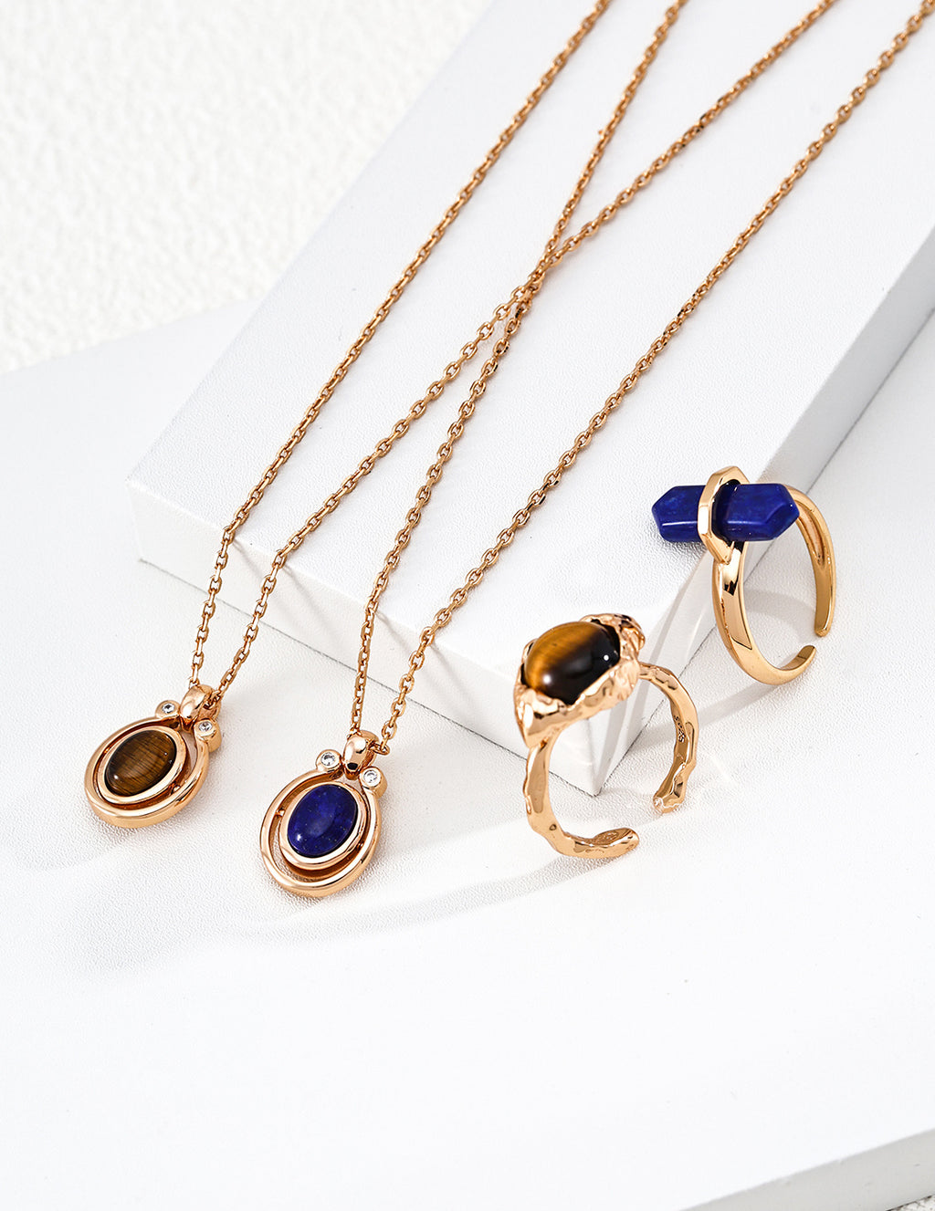 925 Sterling Silver Tiger’s Eye, Black Agate and Lapis Lazuli Necklace - Vintage Gold
