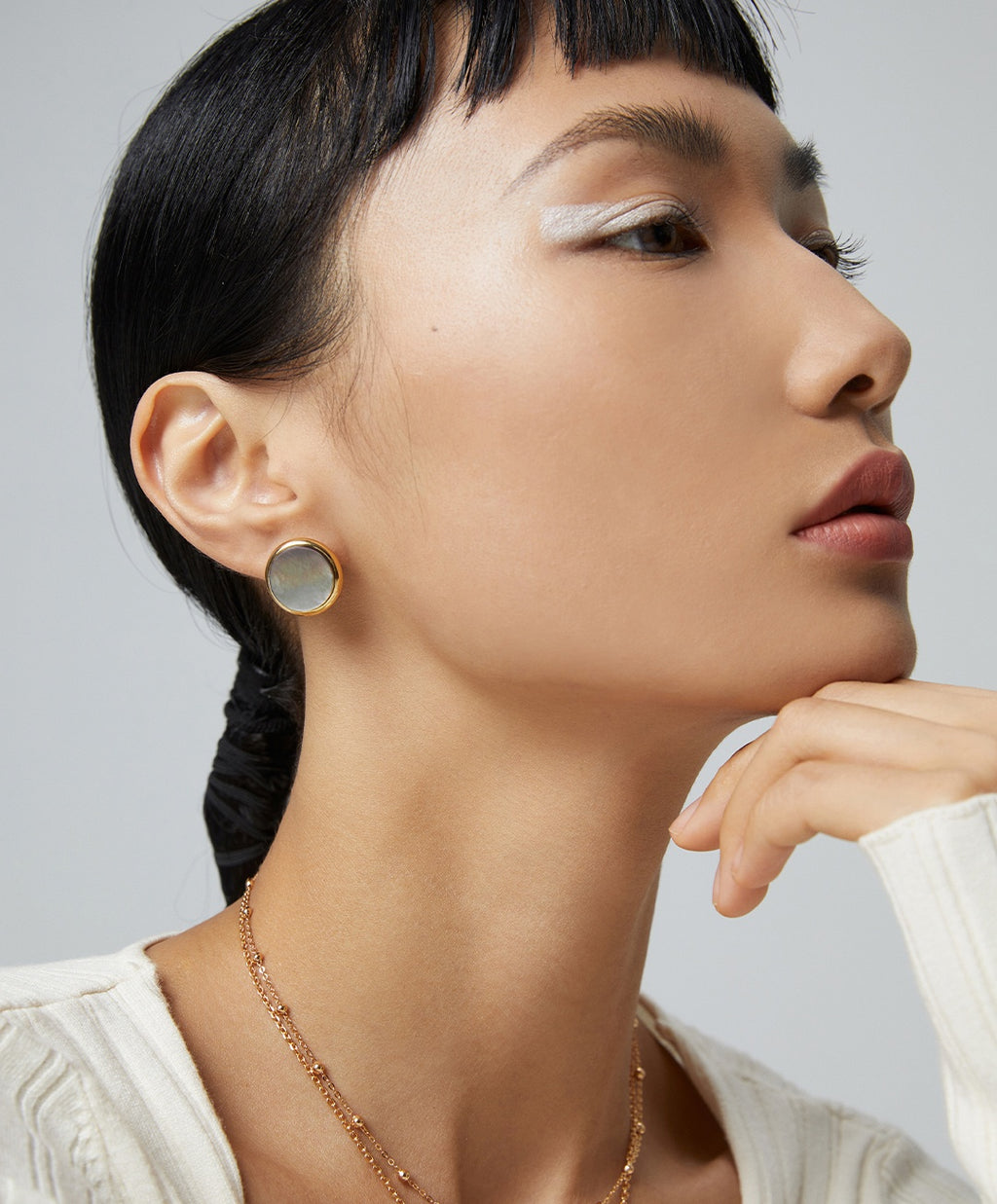 925 Sterling Silver Black Shell Earrings, product view 9