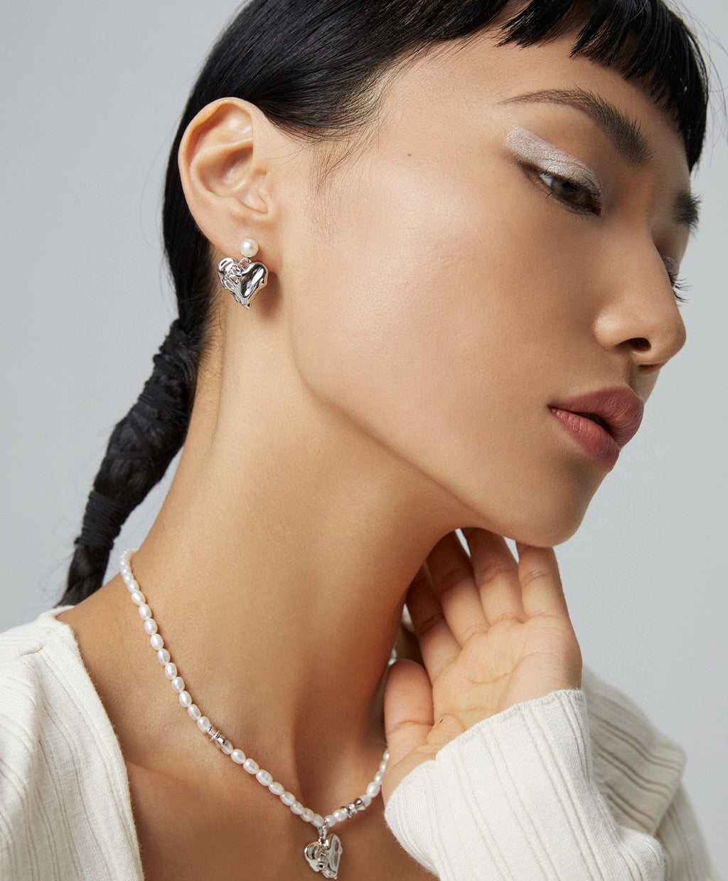 925 Sterling Silver Heart Natural Pearl Earrings, product view 9