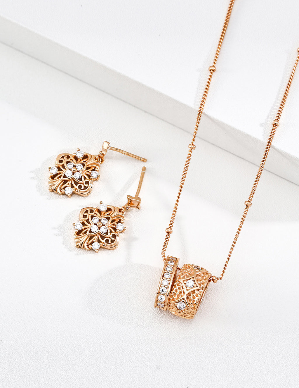 925 Sterling Silver Four-Leaf Cubic Zirconia Earrings