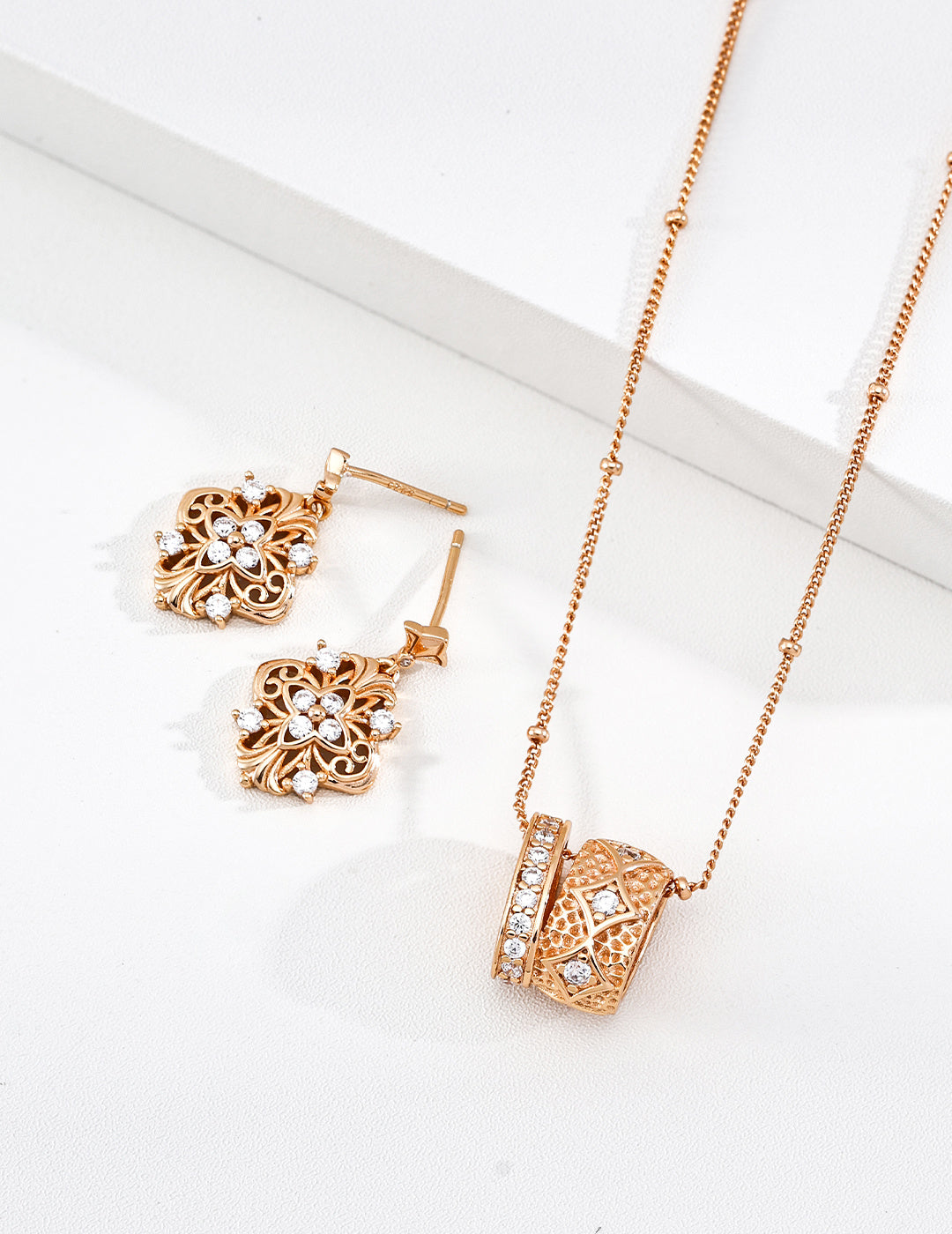 925 Sterling Silver Four-Leaf Cubic Zirconia Earrings