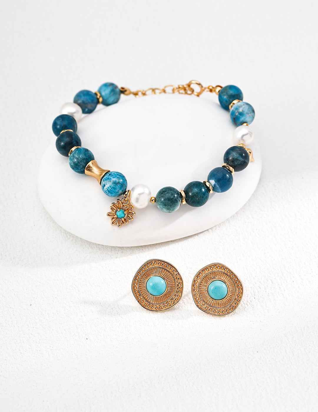 925 sterling silver bracelet, side view