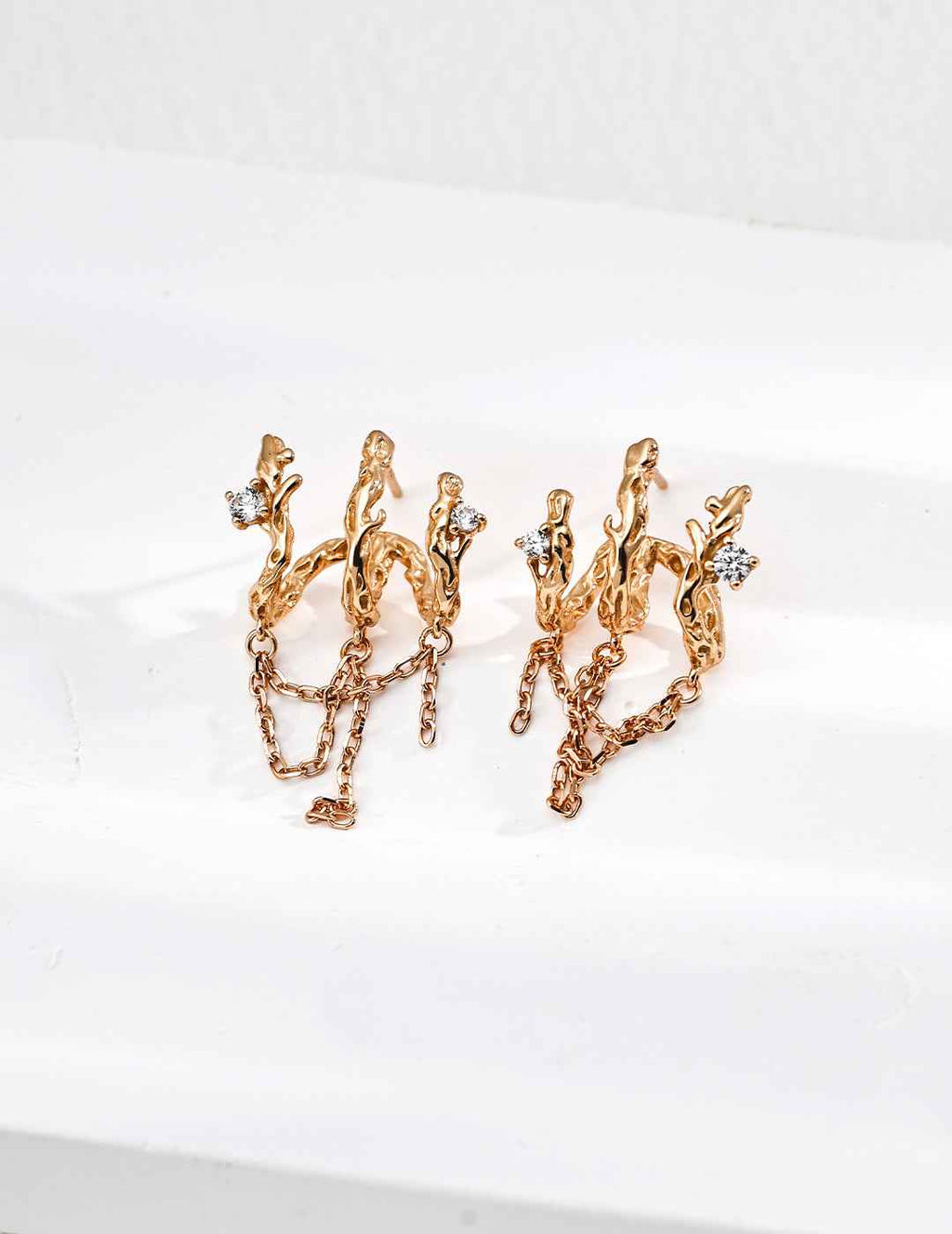 925 sterling silver branch-shaped earrings with cubic zirconia accents along irregular lines, approx. 2.5 cm