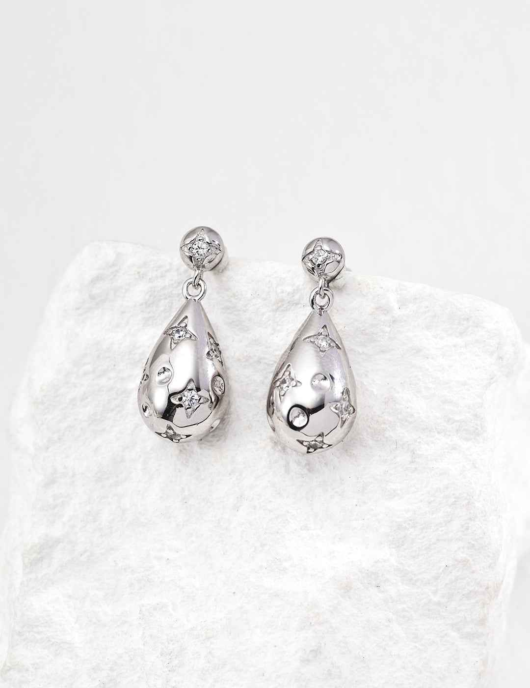 925 sterling silver drop earrings in silver