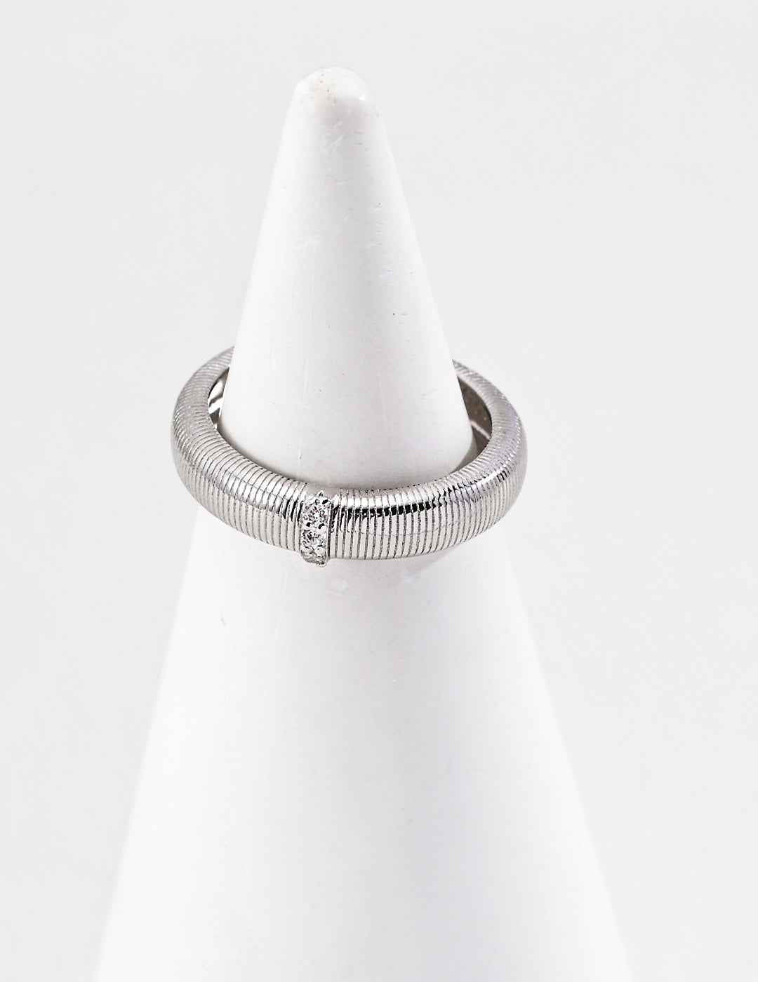 925 sterling silver ring in silver