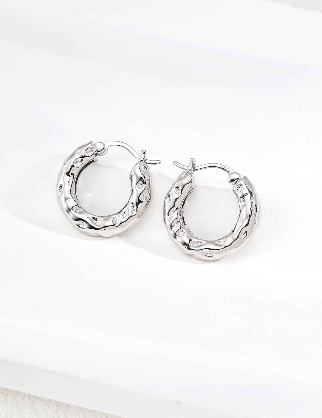 925 sterling silver hoop earrings in silver