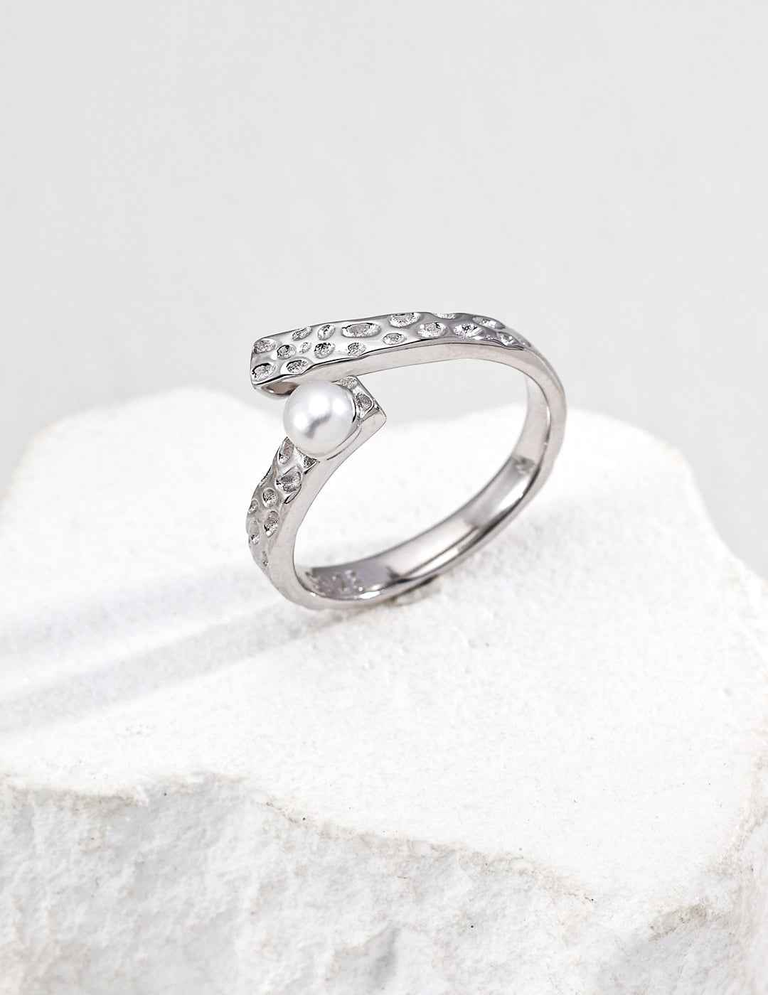 925 sterling silver ring in silver