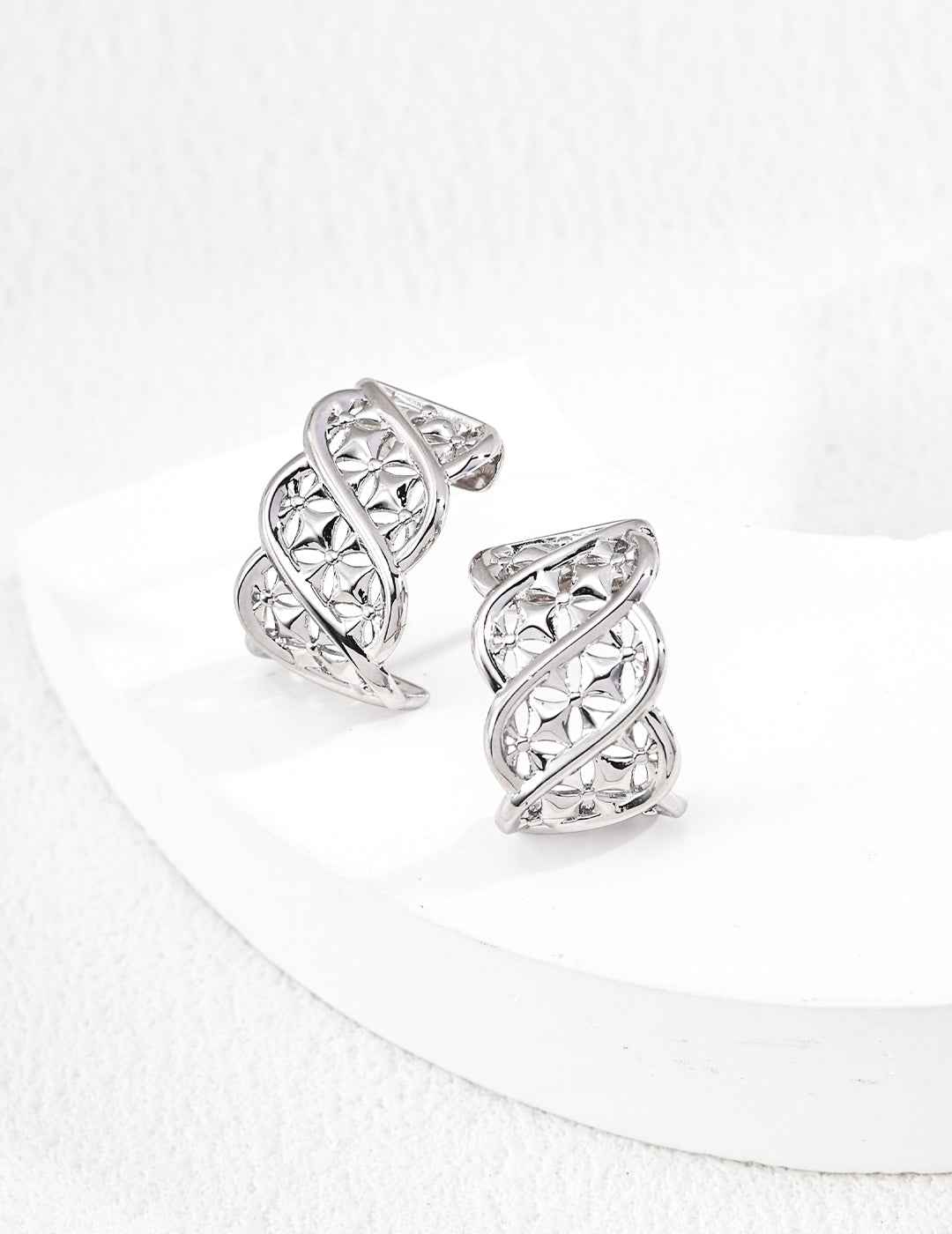 925 sterling silver hoop earrings in silver