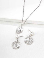 925 sterling silver pendant necklace, side view