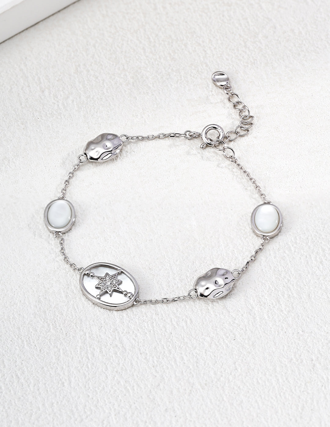 925 sterling silver bracelet in silver