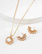 925 sterling silver pendant necklace, side view
