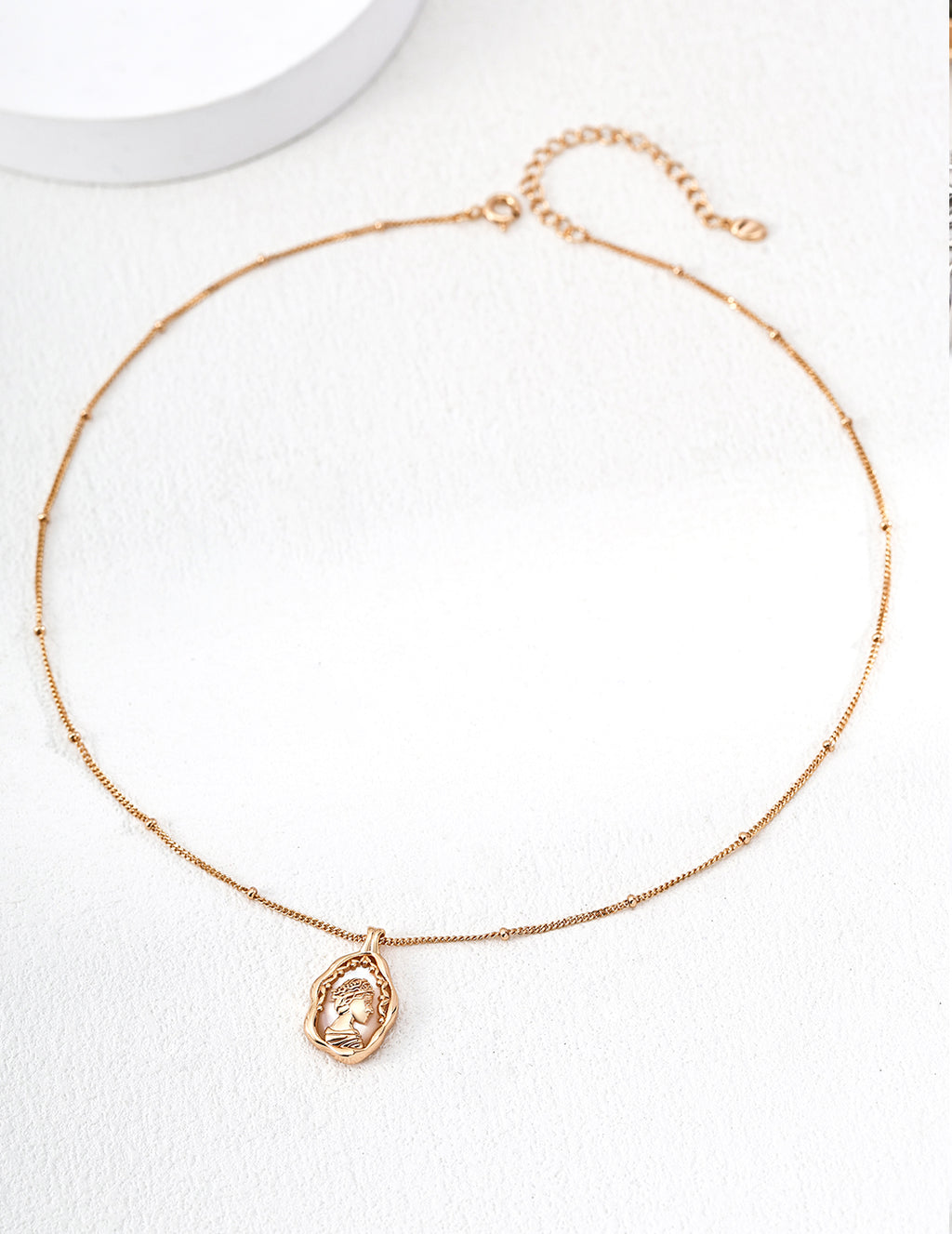 925 sterling silver pendant necklace in vintage gold