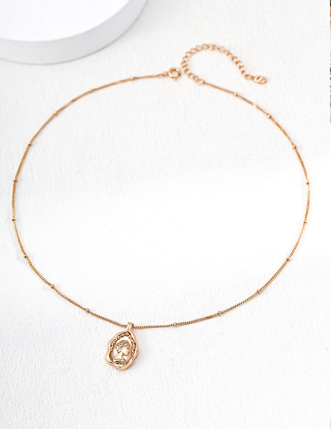 925 sterling silver pendant necklace in vintage gold