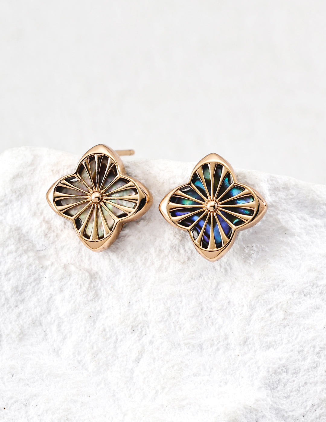 925 sterling silver stud earrings in vintage gold