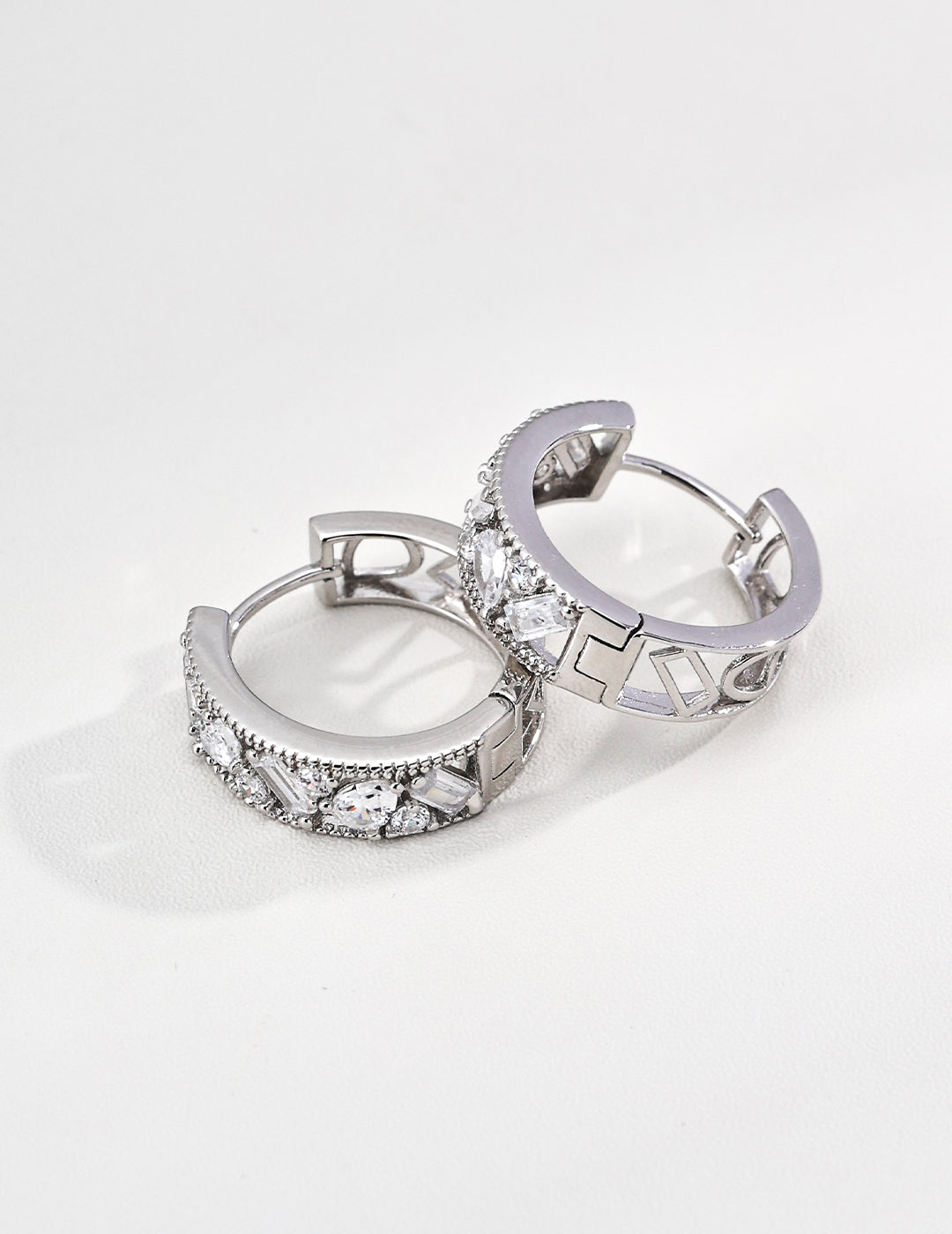 925 sterling silver hoop earrings in silver