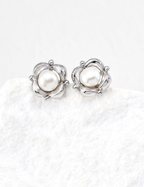 925 sterling silver stud earrings in silver