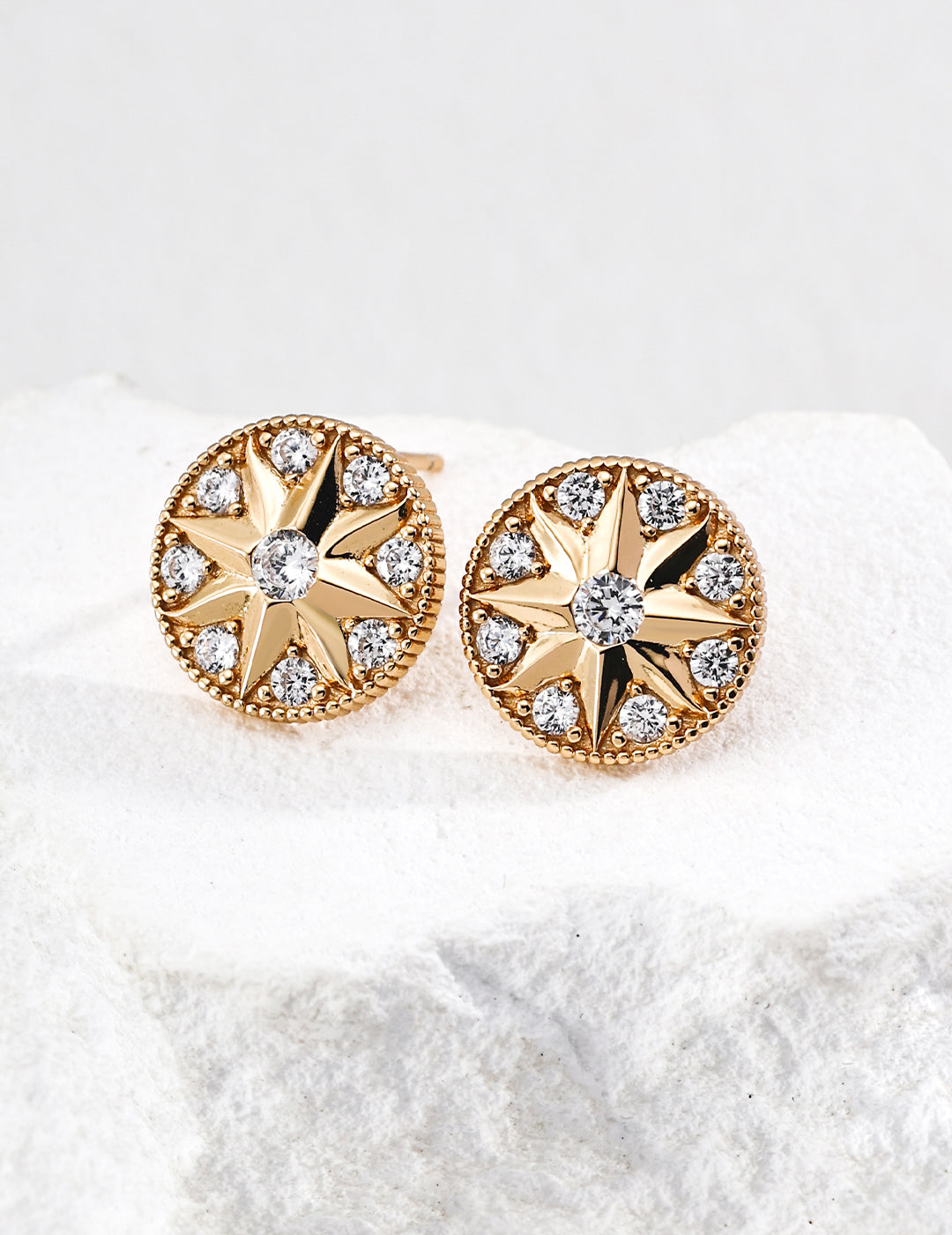 925 sterling silver stud earrings in vintage gold
