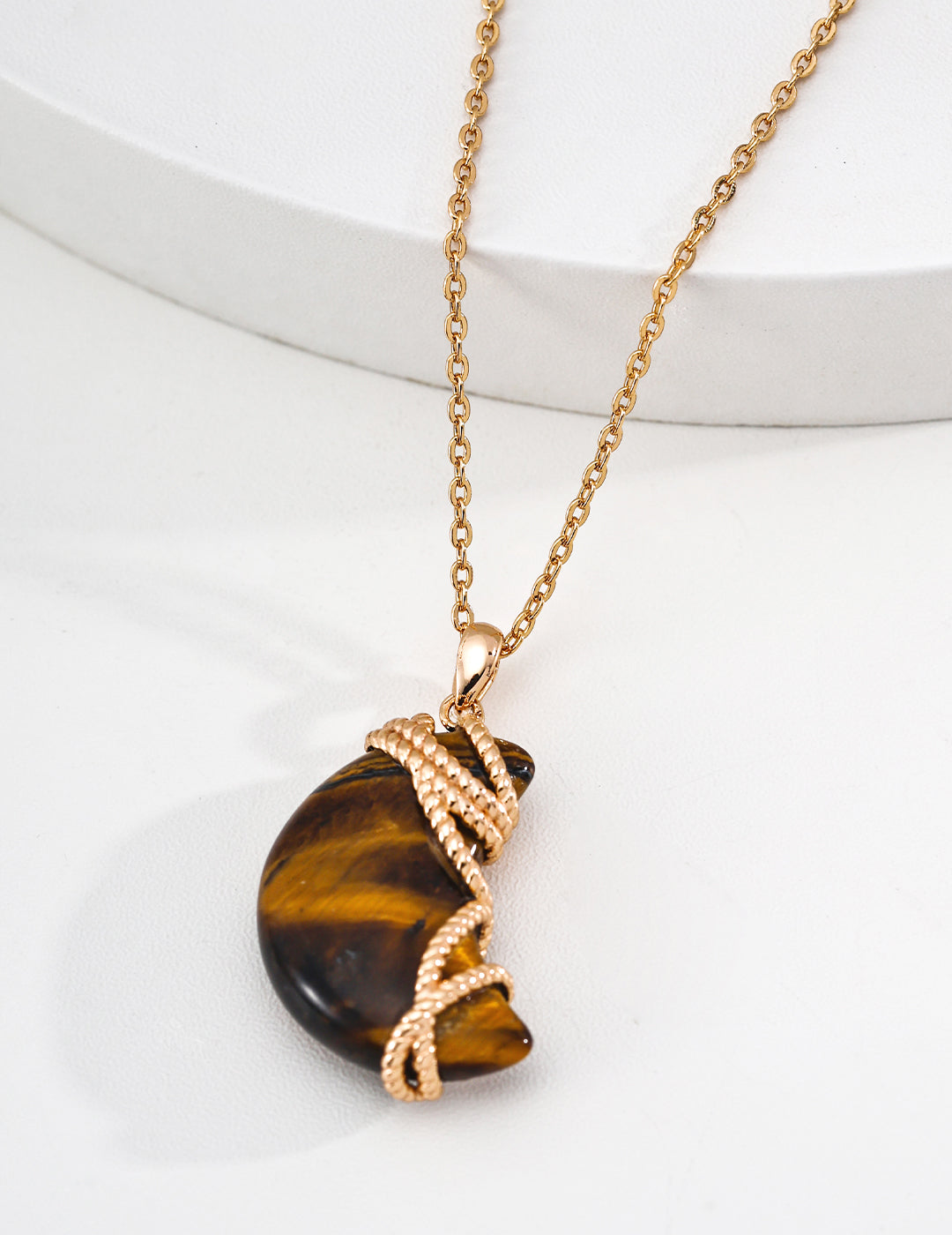 925 sterling silver pendant necklace, front view