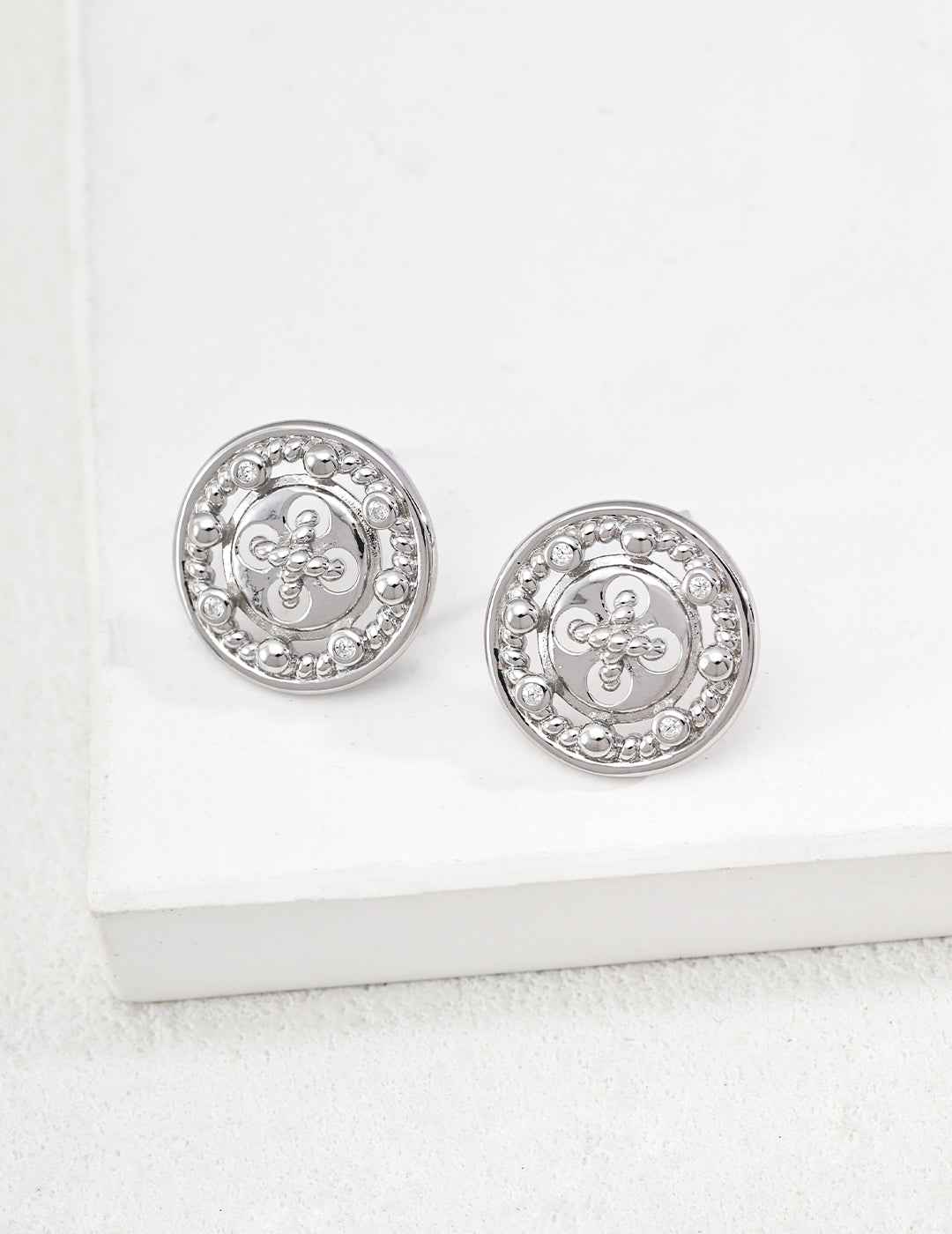 925 sterling silver cubic zirconia round stud earrings, silver tone version