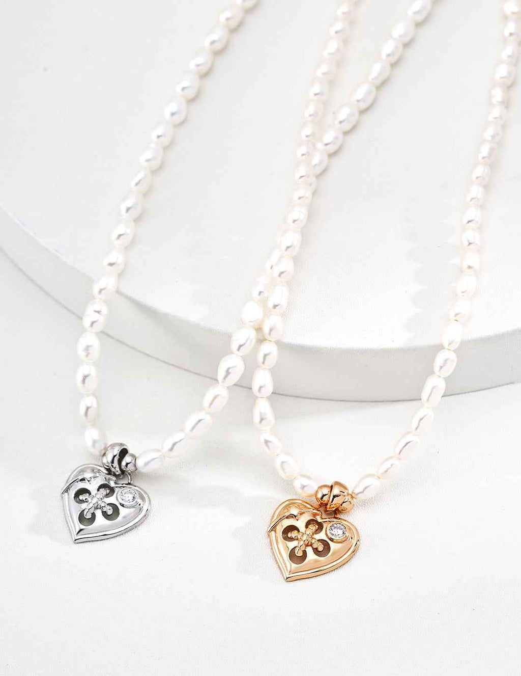 925 sterling silver pendant necklace, front view