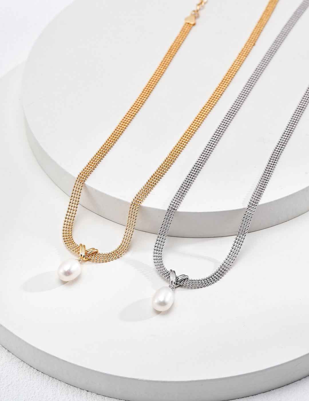 925 sterling silver pendant necklace, front view