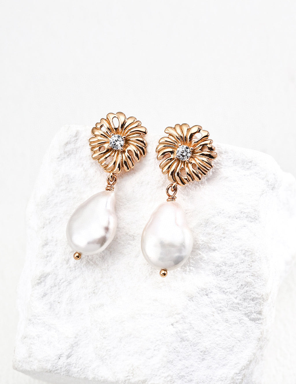 925 Sterling Silver Pearl and Cubic Zirconia Floral Drop Earrings