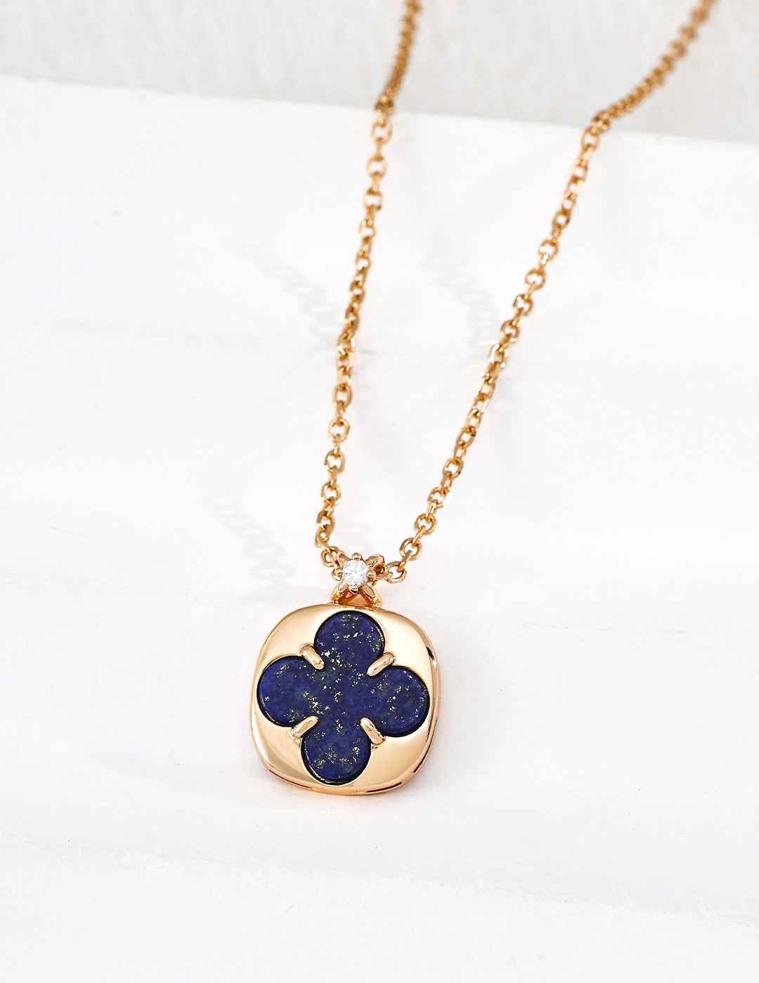 925 sterling silver clover pendant with CZ accent detail