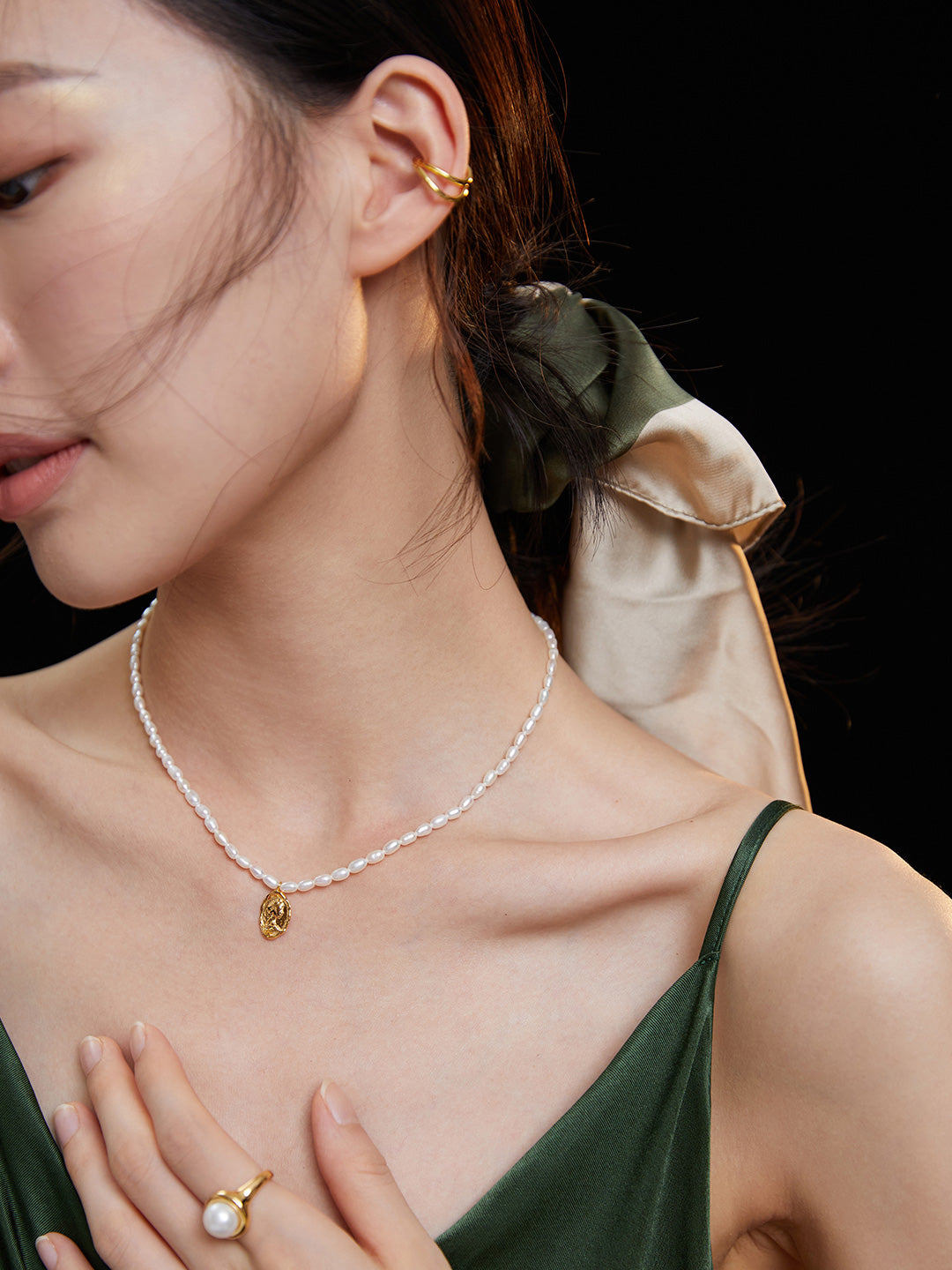 925 Sterling Silver Natural Pearl Necklace - Vintage Gold
