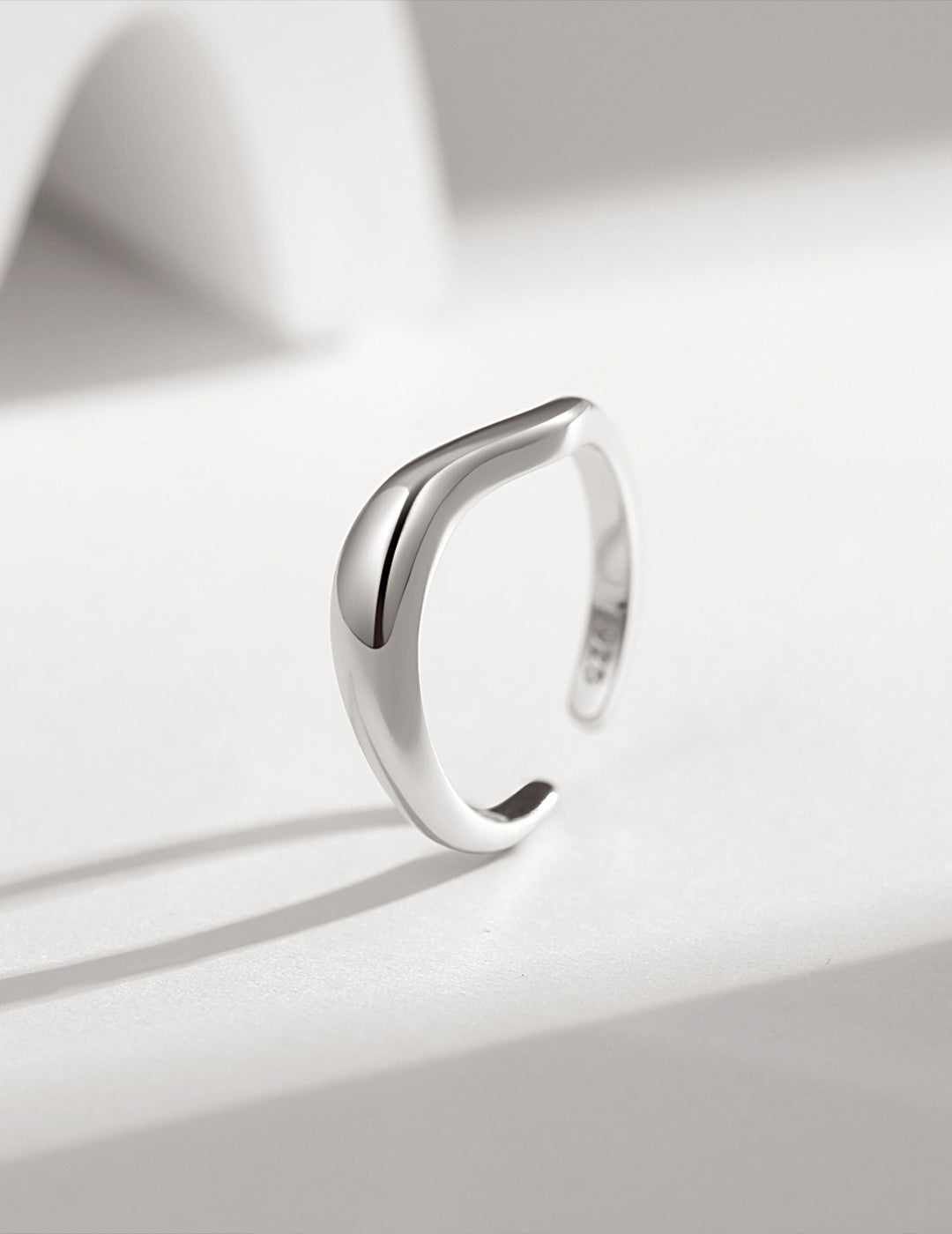 925 Sterling Silver Ring - Silver