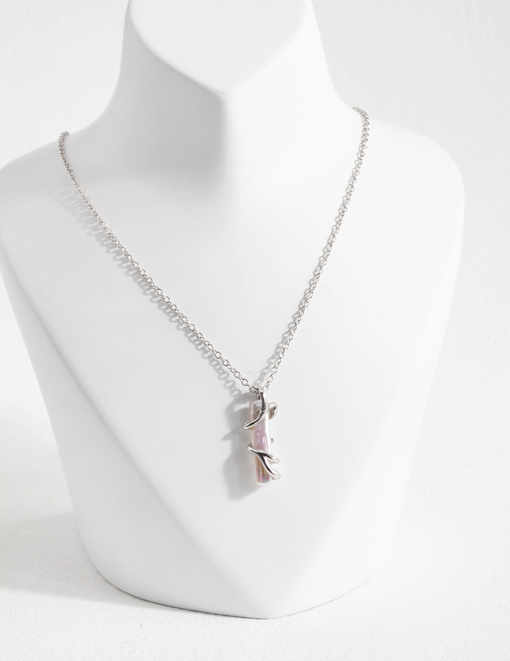 925 Sterling Silver Natural Pearl Necklace - Silver