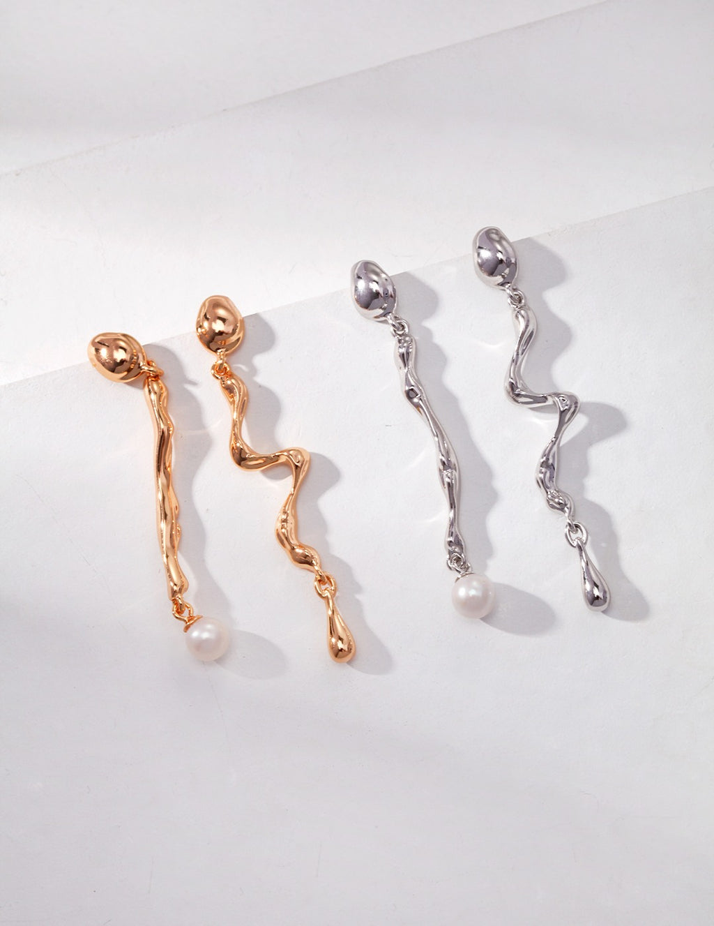 925 Sterling Silver Fluid Natural Pearl Earrings - Silver