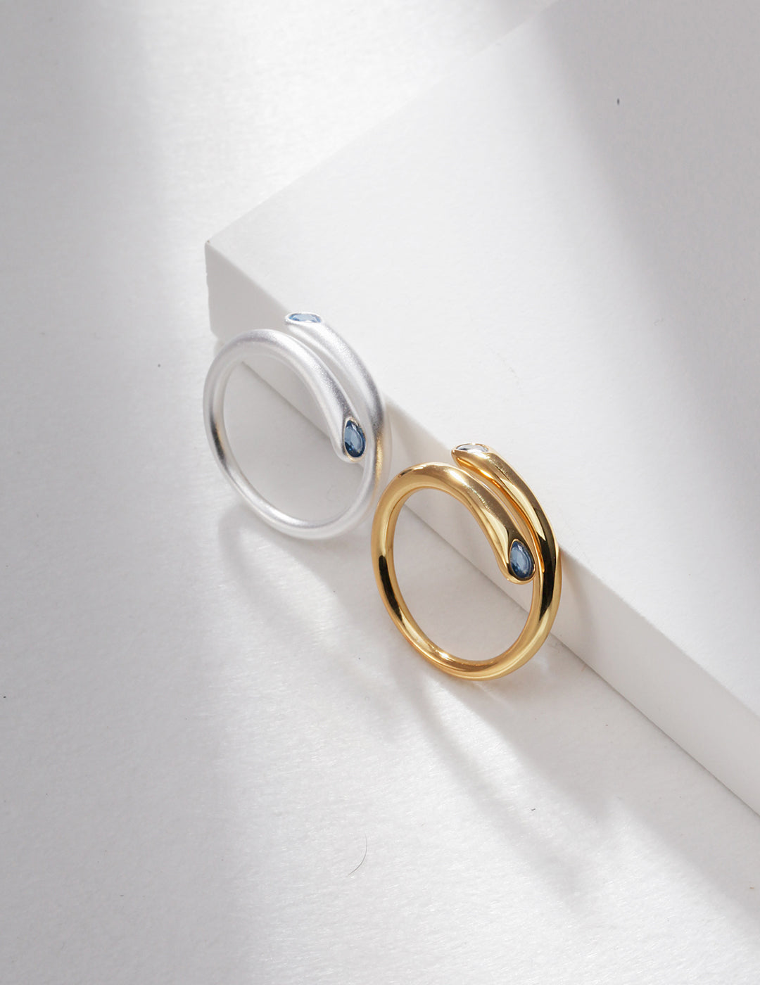 925 Sterling Silver Star 宝蓝石 Ring - Silver