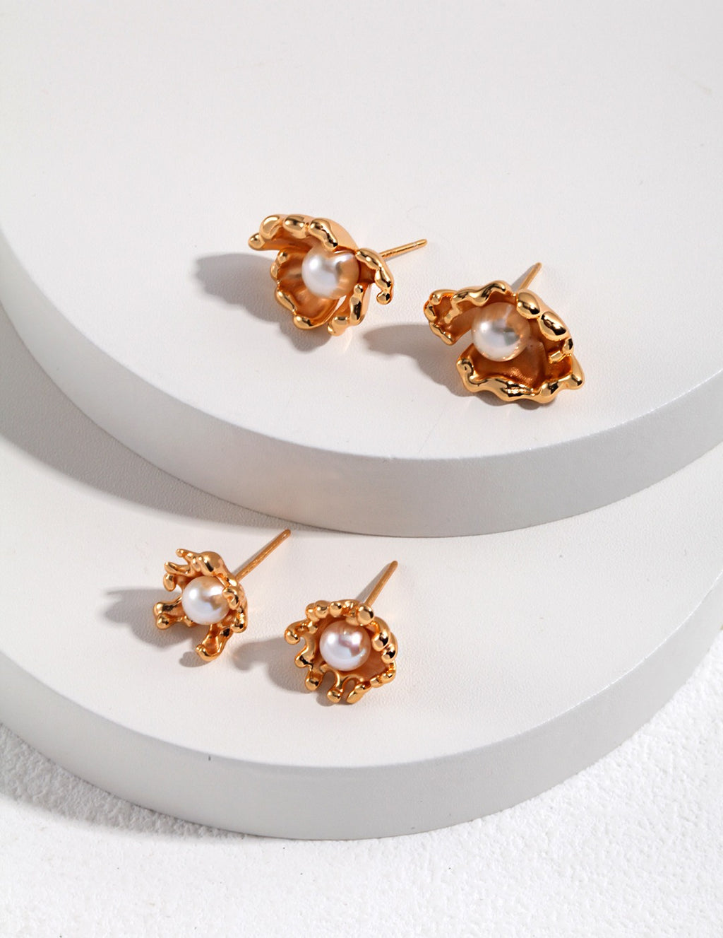 925 Sterling Silver Floral Natural Pearl Earrings - Silver