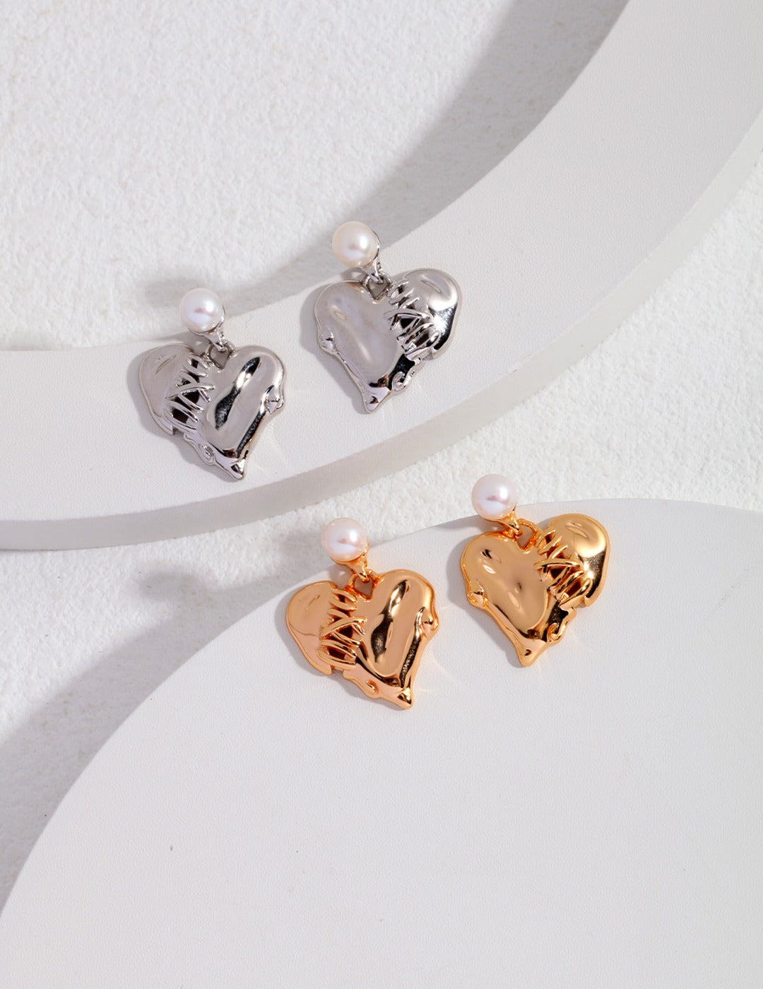 925 Sterling Silver Heart Natural Pearl Earrings - Silver