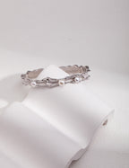 925 Sterling Silver Floral Natural Pearl Bangle - Silver