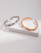 925 Sterling Silver Floral Natural Pearl Bangle - Silver