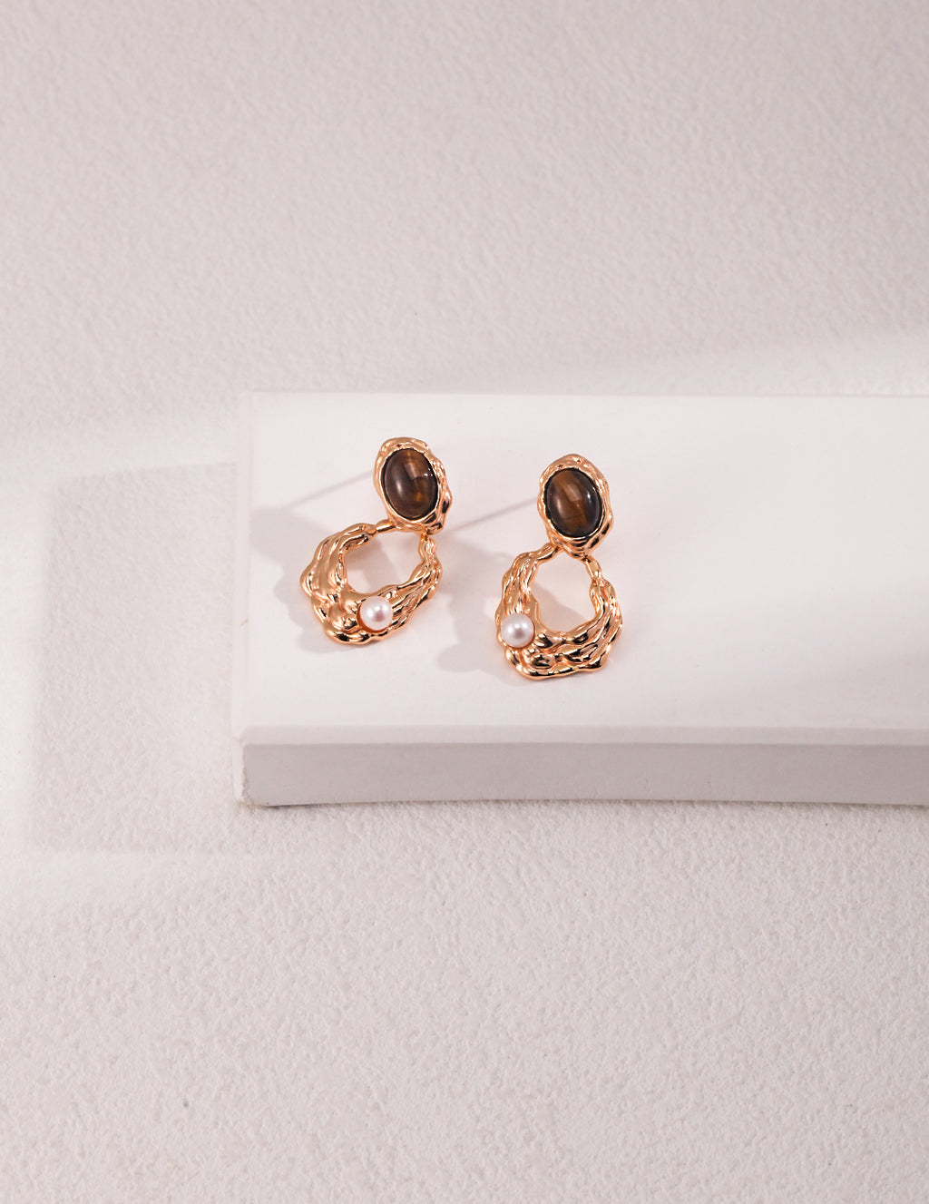 925 Sterling Silver Tiger’s Eye and Natural Pearl Earrings - Silver