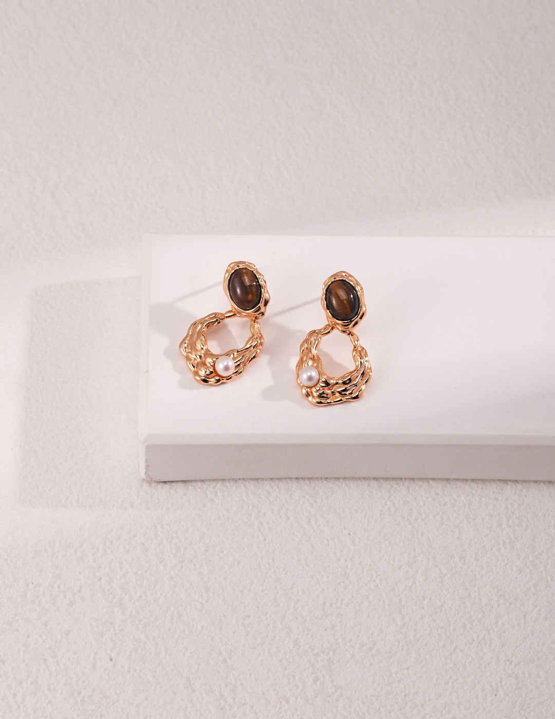 925 Sterling Silver Tiger’s Eye and Natural Pearl Earrings - Silver