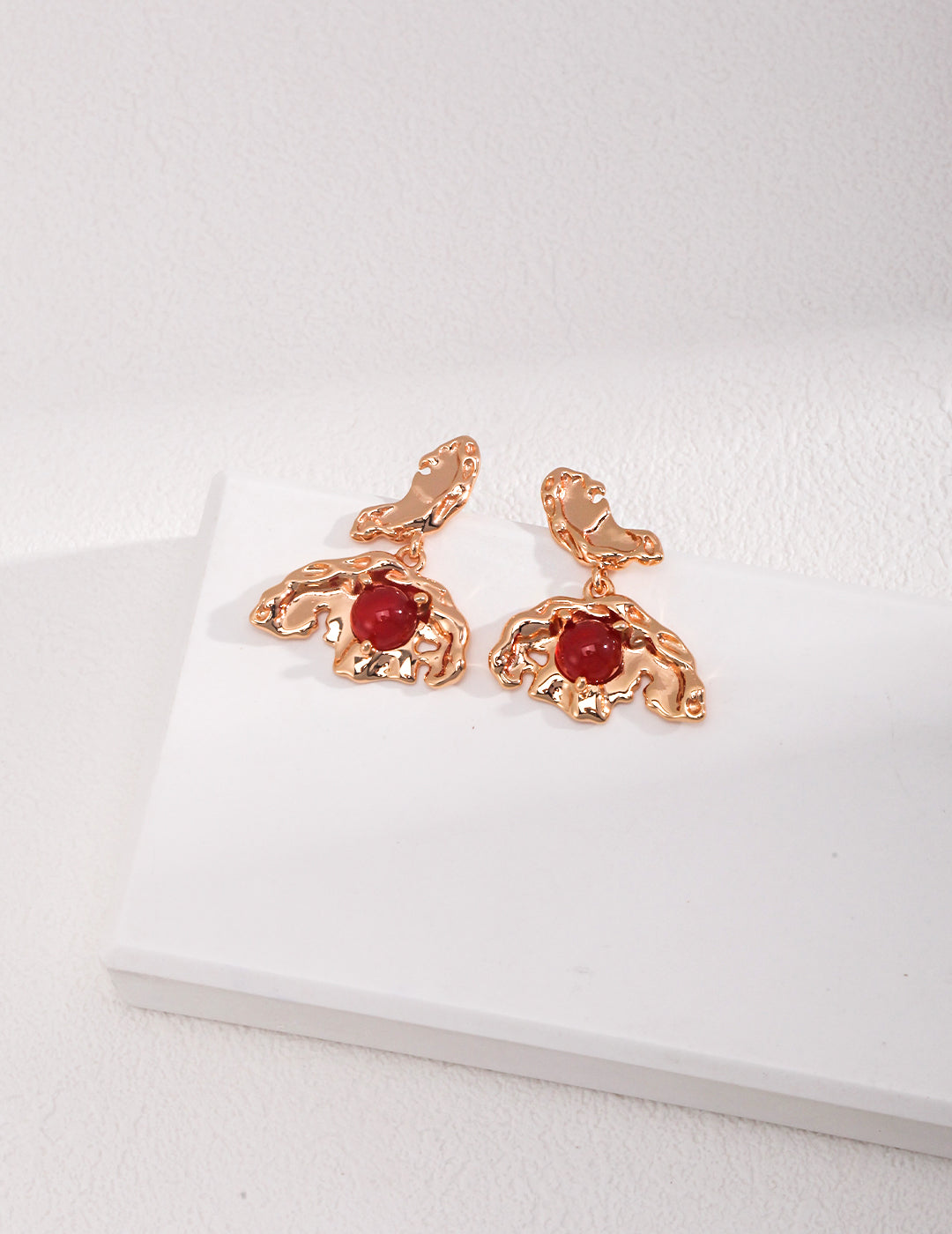 925 Sterling Silver Leaf Red Agate Earrings - Silver