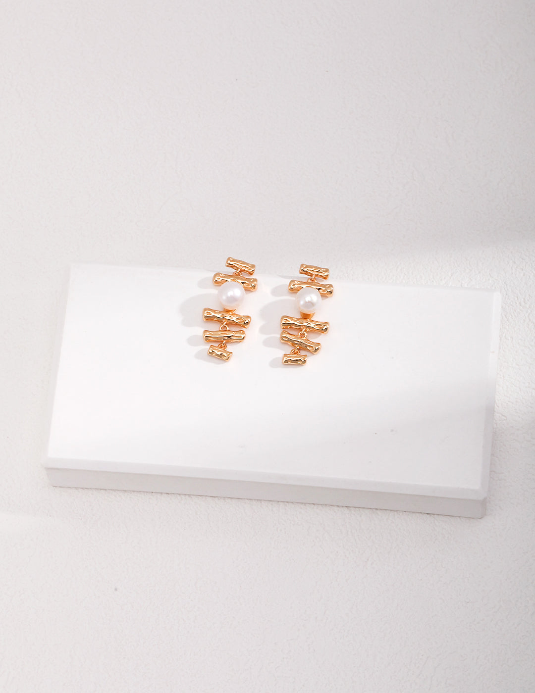 925 Sterling Silver Natural Pearl Earrings - Silver