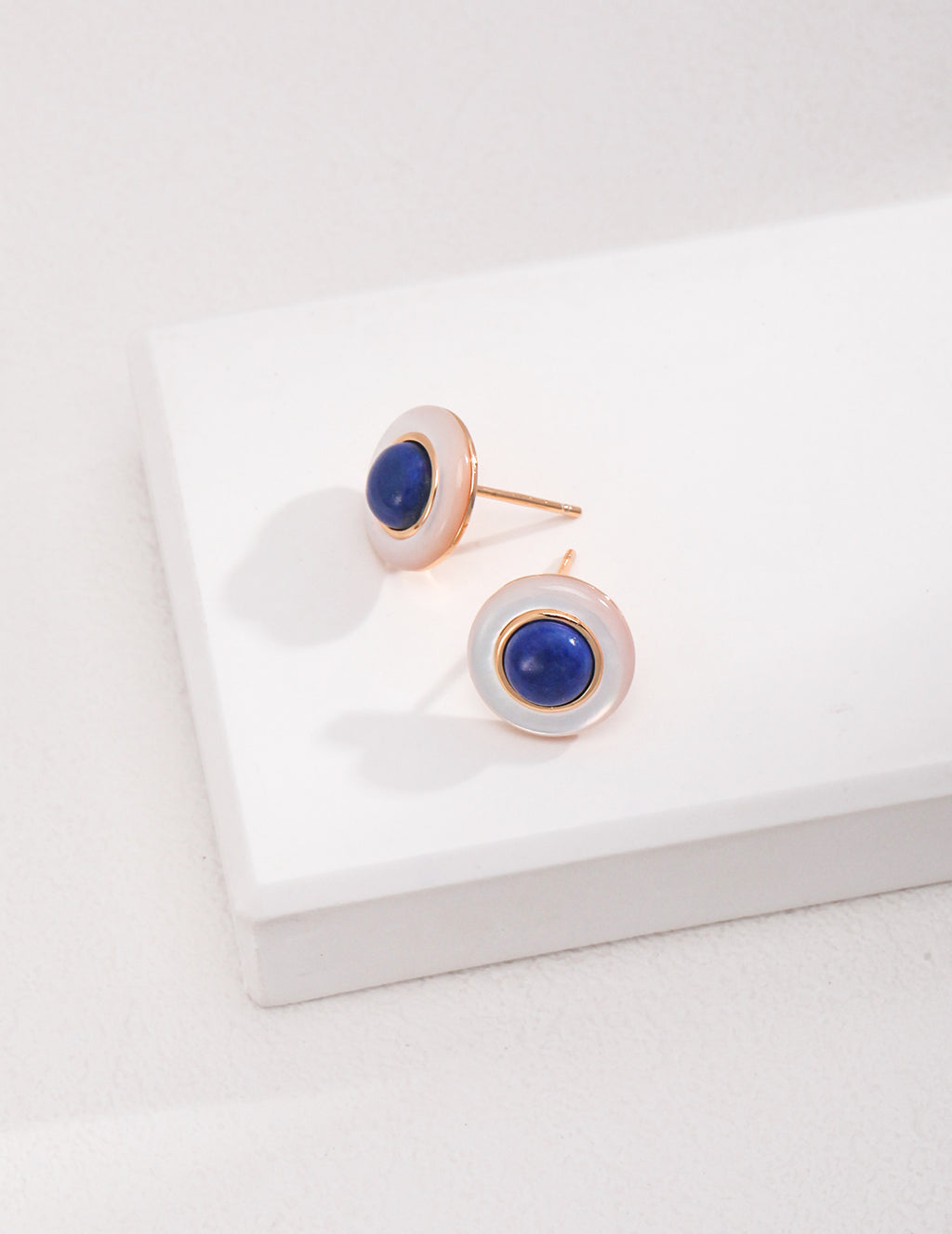 925 Sterling Silver Lapis Lazuli and 白母贝 Earrings - Silver